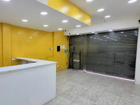 Local en Alquiler en Moreno, $ 3.200.000