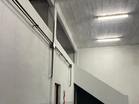 Local en Alquiler en Berazategui, $ 1.000.000