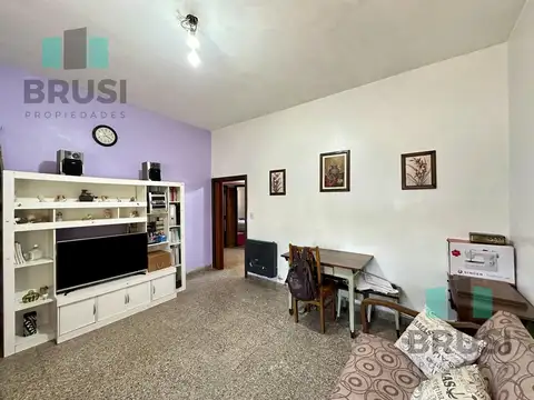 CASA EN VENTA EN LLAVALLOL - 3 AMBIENTES