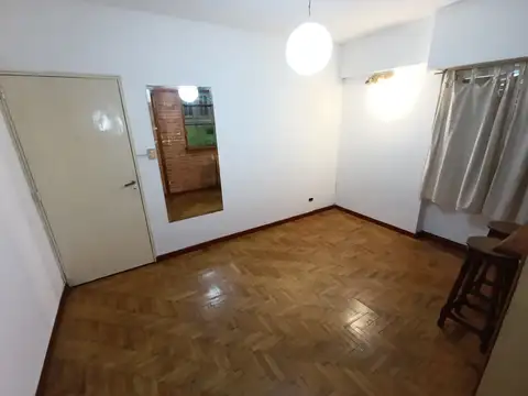 Bartolomé Mitre 200