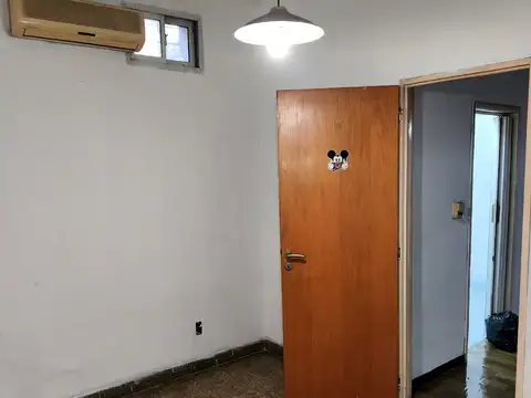 Departamento en Alquiler en Lanus Este, $ 690.000