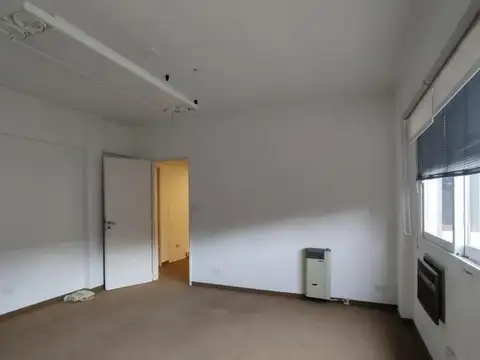 Bartolome Mitre  700