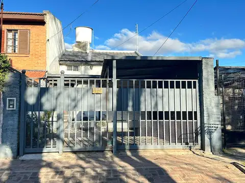 Juan Bautista Alberdi al 1200