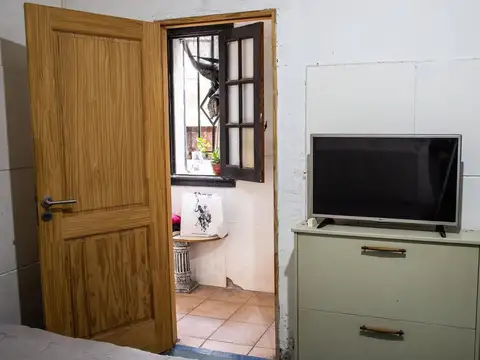 PH CON 2 DORMITORIOS EN VENTA A RECICLAR-ARROYITO