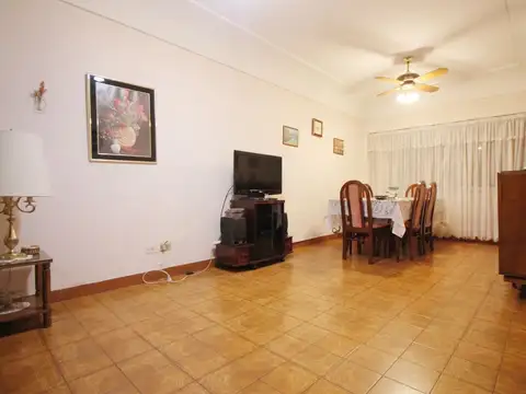 VENTA 2 PH  4 y 3 AMB MONTE CASTRO JARDIN TERRAZA