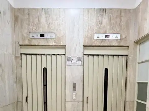 Oficina en Venta 50 años