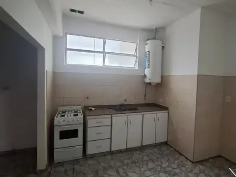 Departamento con terraza propia en alquiler en San Justo