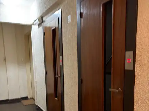 Departamento en Venta en Villa del Parque, USD 149.000