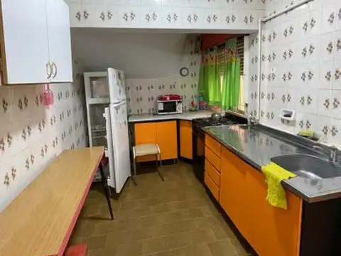 Departamento en Alquiler en Miramar, $ 350.000