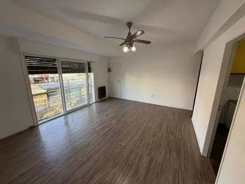 VENTA DEPTO 3 AMB BALCÓN APTO CREDITO-RAMOS MEJIA