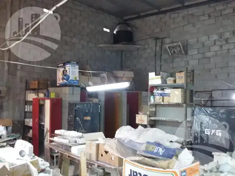 Galpon en Alquiler en Paso del Rey, $ 900.000