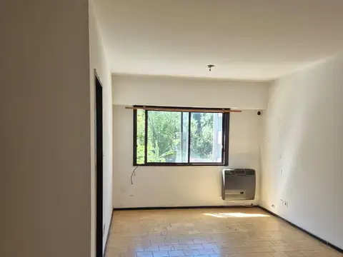 Departamento en Alquiler en San Isidro Centro, $ 750.000