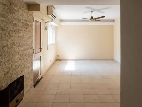 Depto Tipo Casa en Venta en Martin, USD 120.000