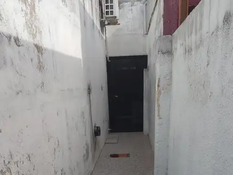 CASA EN VENTA- LAVAISSE 2500 - SANTA FE
