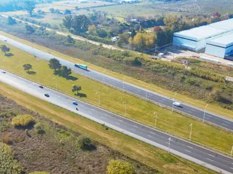 Terreno en Venta de 1900,0 m2