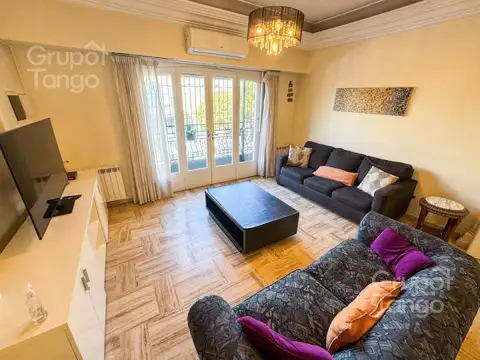 Depto Tipo Casa en Venta de 6 ambientes