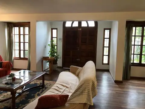 Casa en Venta en Don Torcuato, USD 250.000
