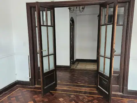 Departamento en Alquiler en Monserrat, $ 923.000