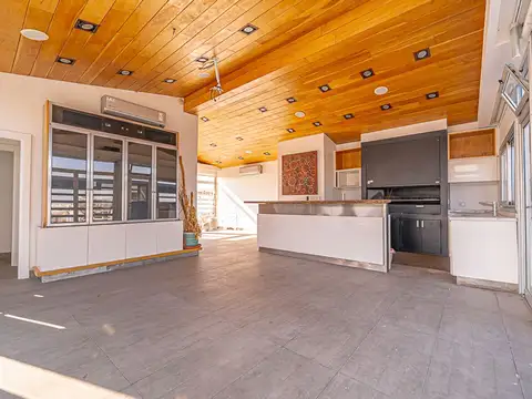 Departamento 4 ambientes con 3 baños