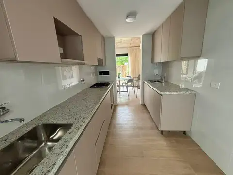Casa en Venta al Este