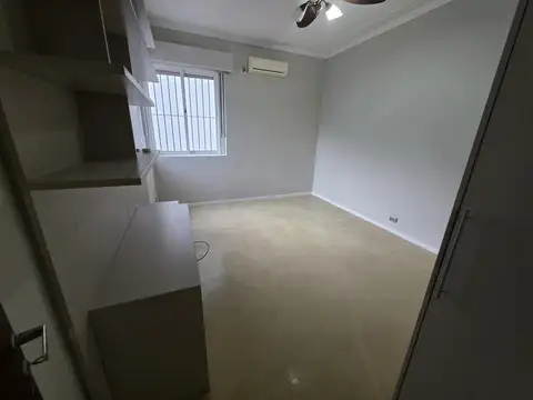 Excelente depto 2 amb refaccionado en edificio historico!