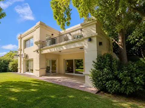 Casa en Venta de 4 dormitorios