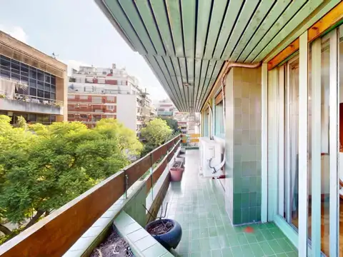 DEPARTAMENTO SEMI PISO CON COCHERA FIJA Y CUBIERTA