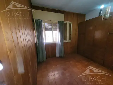 Depto Tipo Casa 5 ambientes con 2 baños
