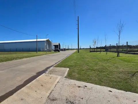 VENTA TERRENO PARQUE INDUSTRIAL SAN LORENZO