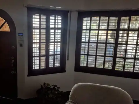 Casa en Venta en Mataderos, USD 240.000
