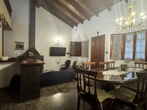 Venta Casa 4 Dormitorios Paso de los Andes Córdoba
