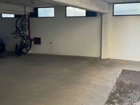 Cochera en Alquiler Fija