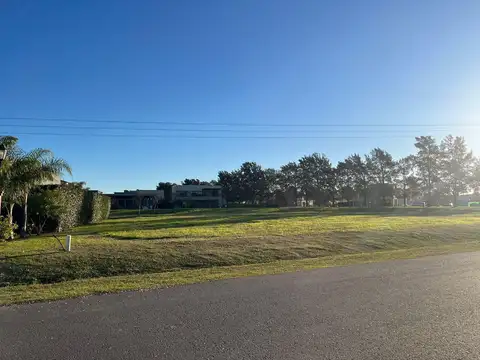 Terreno en Venta en Countries y Barrios Cerrados en Pilar, USD 150.000
