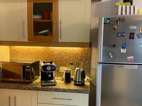 Departamento en Alquiler con 1 cocheras