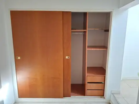 Departamento en Alquiler en Ramos Mejia Sur, $ 600.000