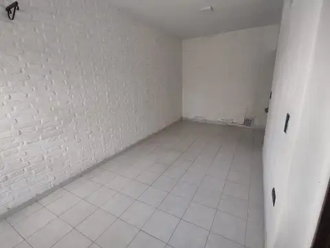 VENDO CASA EN CONDOMINIO CON COCHERA