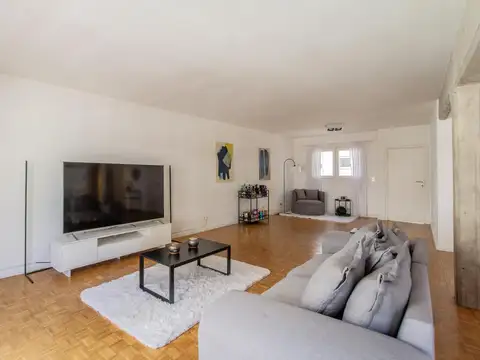 Departamento en Venta con 2 cocheras