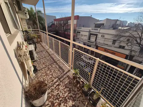 Depto. 4 amb cochera, Balcon, lav Villa del Parque