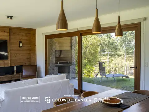 Casa 4 ambientes con 2 baños