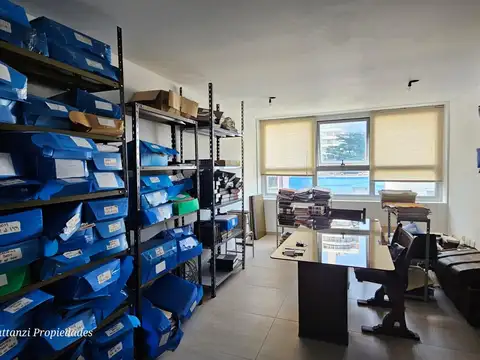 Av. Justo José de Urquiza al 4700