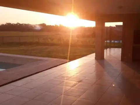 Casa en Venta en La Concepción, USD 390.000