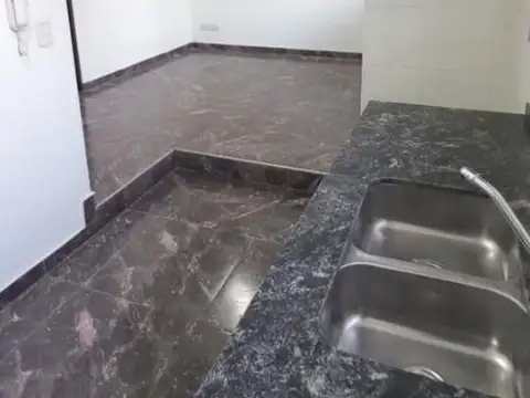 Depto Tipo Casa en Venta en Ramos Mejia, USD 60.000