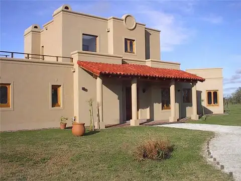 Casa en Venta de 4 dormitorios
