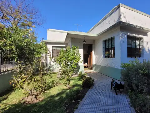 Casa en venta zona Boulogne.