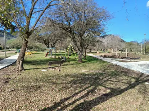 Hermoso Lote en Villa Gral Belgrano - B° LA GLORIA - Inmejorable  a 5 minutos del centro - Zona de Cabañas - Financiación