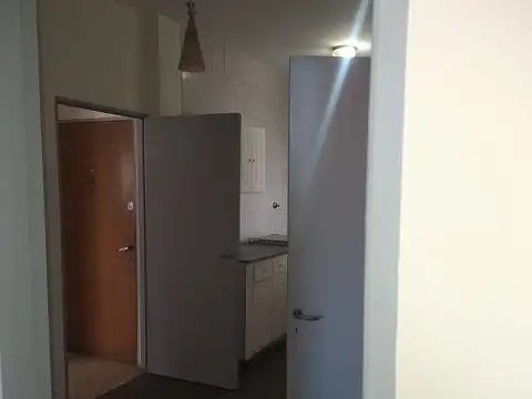 Departamento 5 ambientes con 2 baños