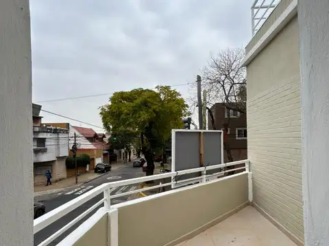 PH 3 Amb. en Planta Alta a Estrenar C/balcón y Terraza - Villate 2395, Olivos.