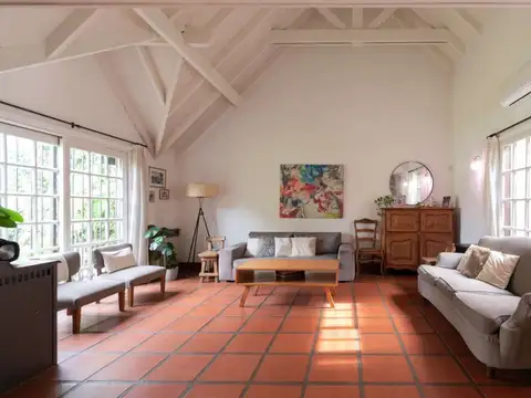 Casa en Venta al Noroeste