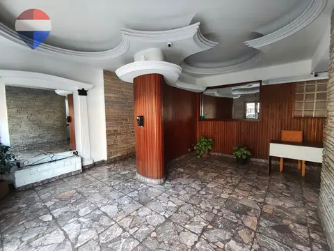 Oscar Salguero 2100