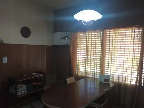 Calle 39 e/ 151 y 153 5200